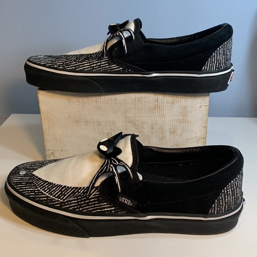Disney x Vans The Nightmare Before Christmas
Slip Ons NEW! Halloween - Picture 6 of 10